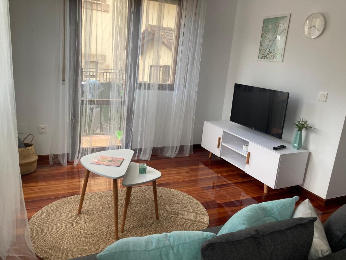 Apartamentos Las Brisas, Ojedo-Potes Luaran gambar