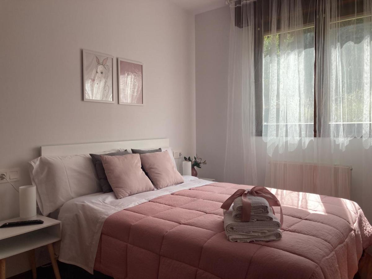 Apartamentos Las Brisas, Ojedo-Potes Luaran gambar